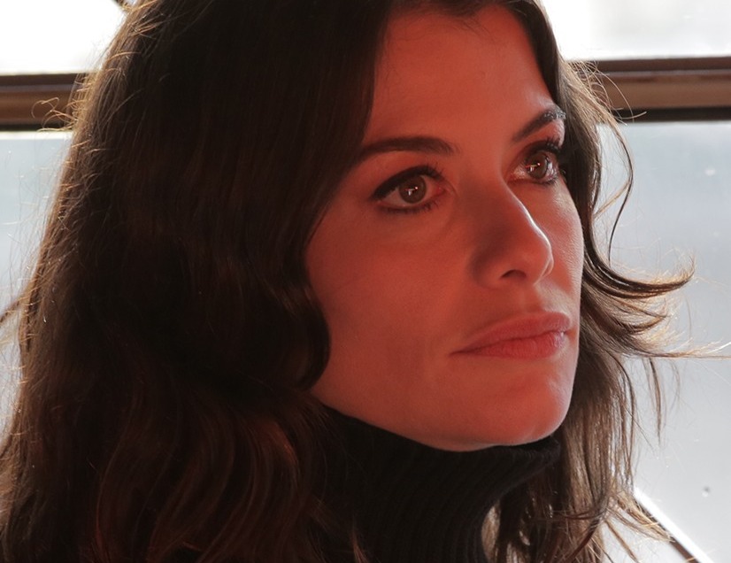 Bárbara descobre envolvimento de Christian/Renato e Lara em 'Um Lugar ao Sol'