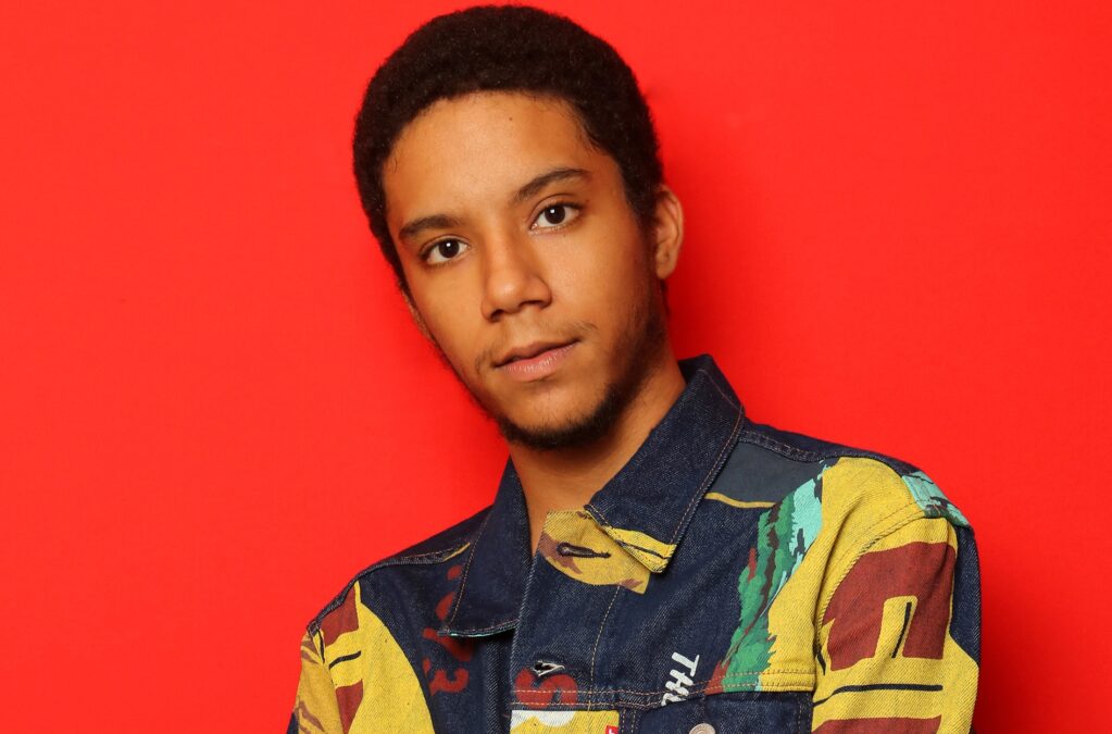 Gabriel Lima celebra sucesso em "Renascer" e "Os Outros"