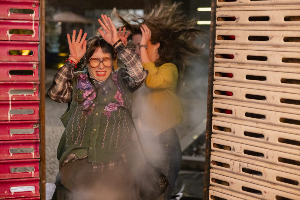 Lupita e Vênus são vítimas de atentado em 'Família É Tudo'