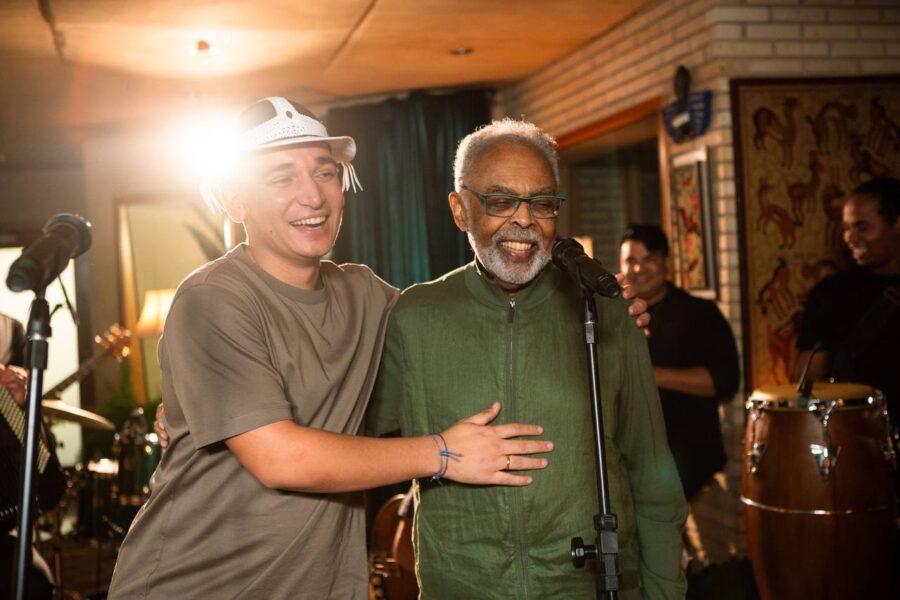 Gilberto Gil e João Gomes gravam juntos para especial do Grammy Latino