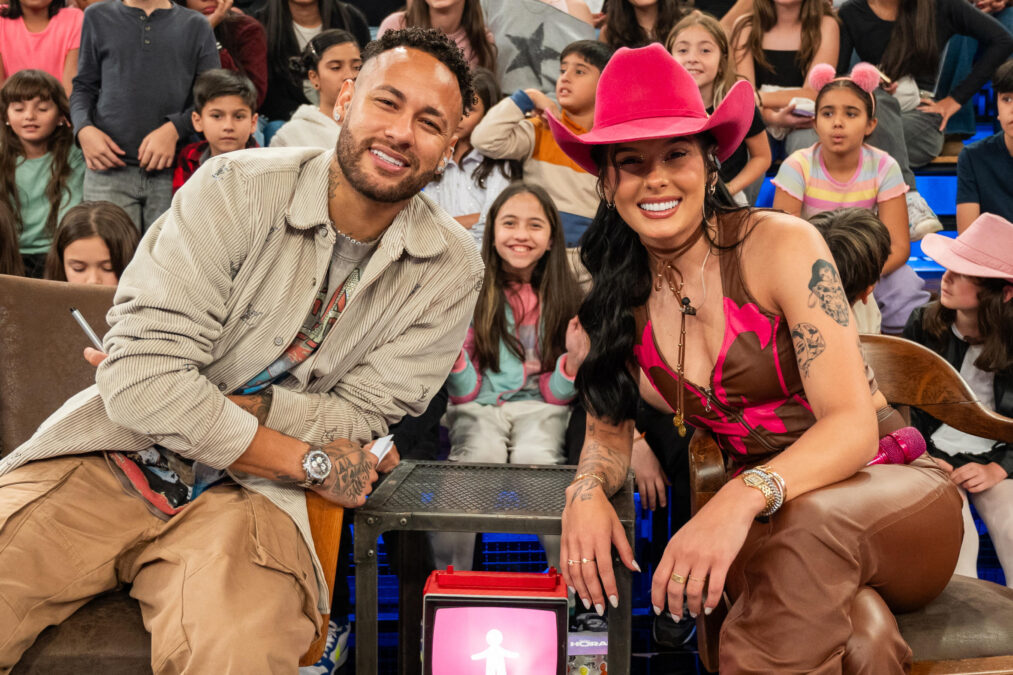 Neymar e Ana Castela no ‘Altas Horas’.