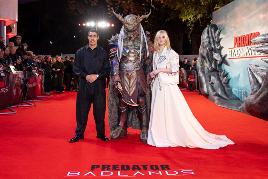 Elle Fanning e Dimitrius Schuster-Koloamatangi