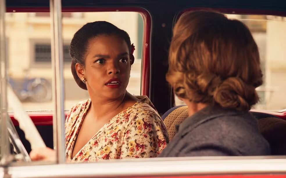 Acidente chocante em Êta Mundo Melhor! Dita fica internada e pode desmascarar Zulma!