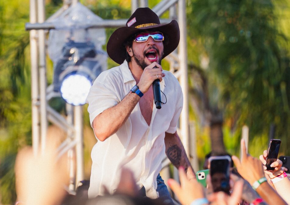 Nattan agita multidão em Esquenta do Caldas Country Festival 2025