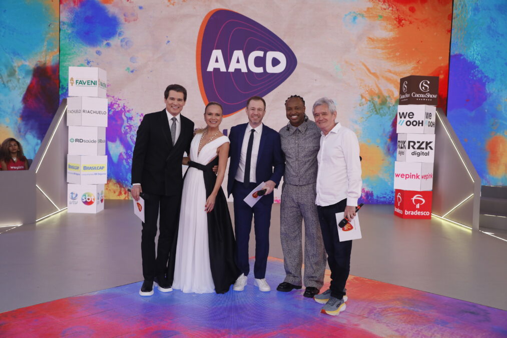 serginho-groisman-e-tiago-leifert-no-teleton-esse-olhar-muda-tudo