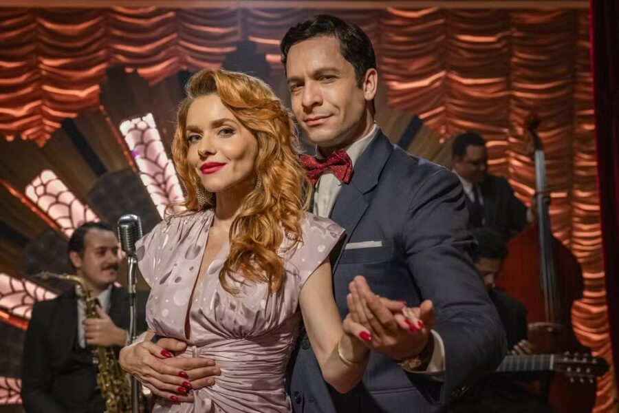 Tamires (Monique Alfradique) e Celso (Rainer Cadete)