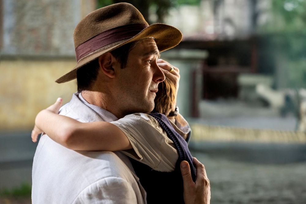 Candinho descobre que Samir é seu filho em 'Êta Mundo Melhor!'