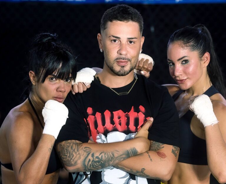 Theila Sabrina luta contra Walesca por beijo de Carlinhos Maia.