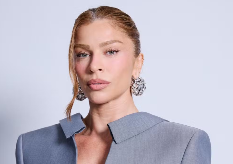 Grazi Massafera dá vida a Ana Jacinta em Dona Beja