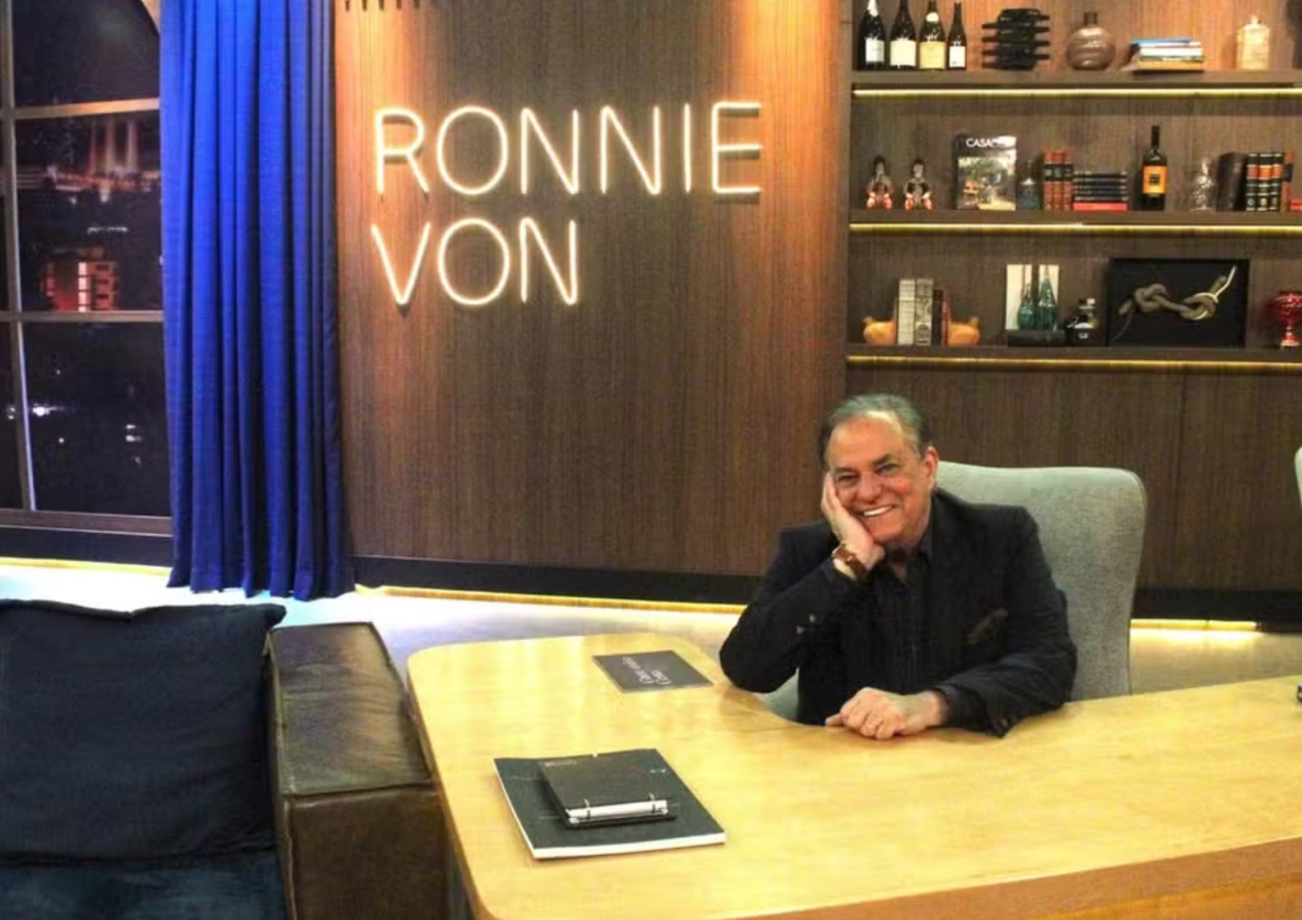 Ronnie Von rescindiu seu contrato após três anos na Rede TV!