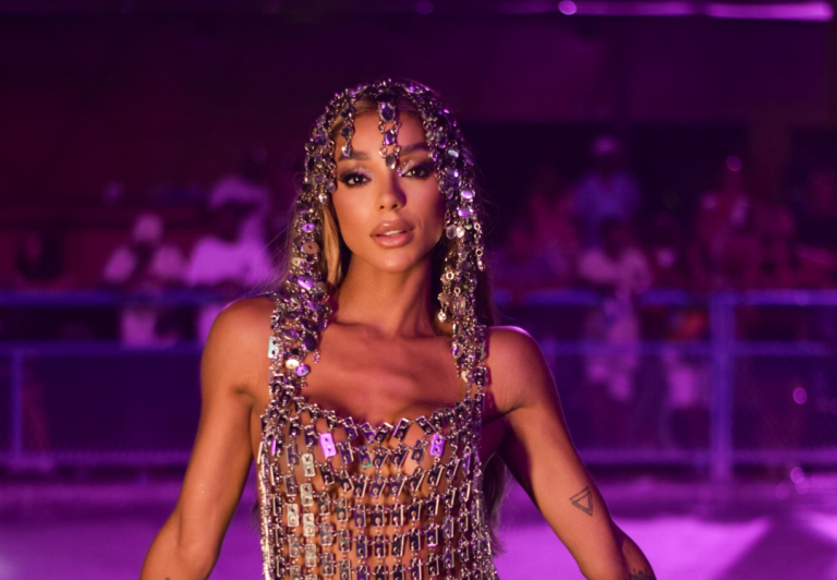 Brunna Gonçalves brilha no Camarote Arpoador em noite de ensaios na Sapucaí