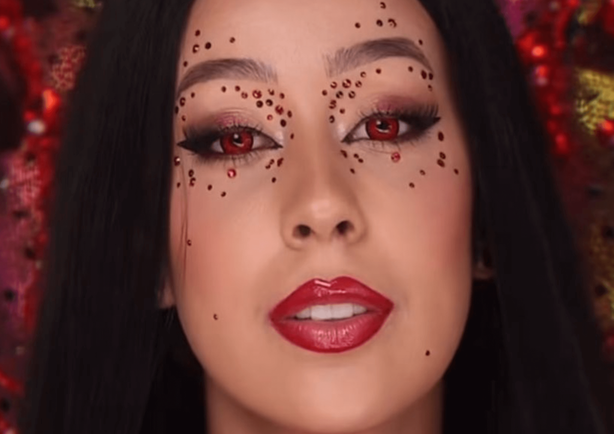 A influenciadora Camila Pudim viraliza no Carnaval em collab com Ivete Sangalo