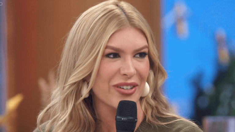 Lore Improta se emociona com surpresa de Leo Santana no Encontro