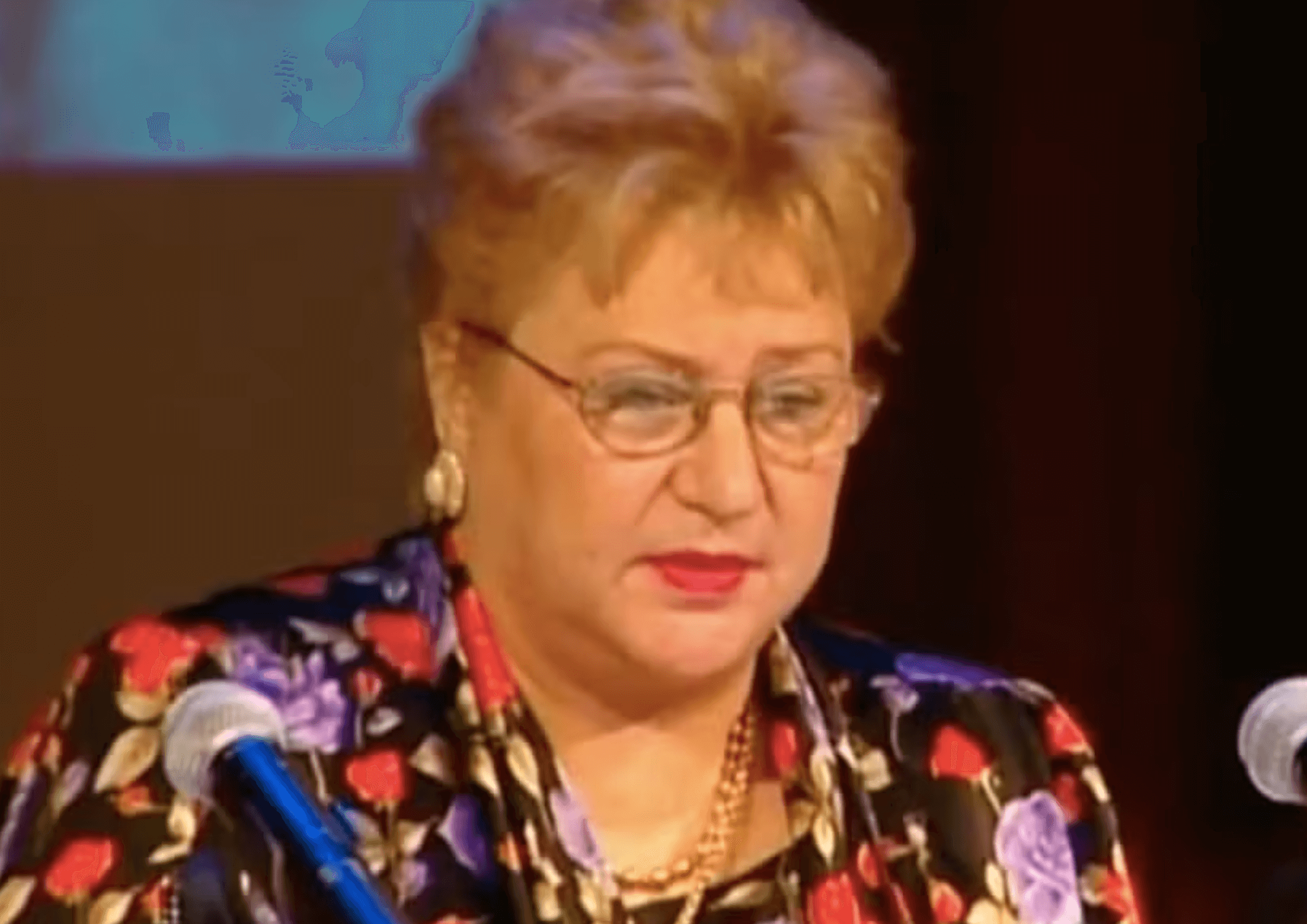 Anita Harley está no centro da disputa pelo império da Pernambucanas, retratada na série O Testamento, do Globoplay.