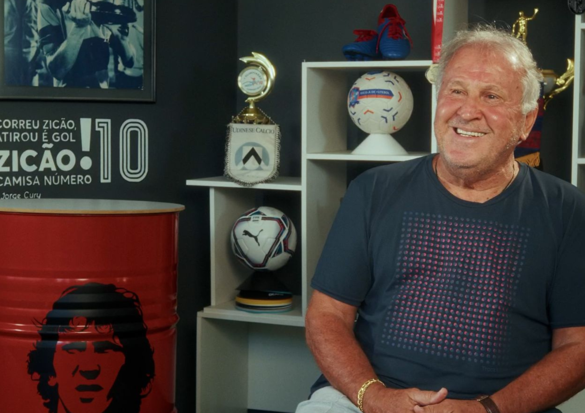 Arthur Antunes Coimbra, o Zico, é o primeiro homenageado da série "Artilheiros", no Sportv