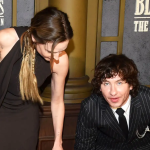 Rebecca Ferguson dá “chega pra lá” em Barry Keoghan em premiere