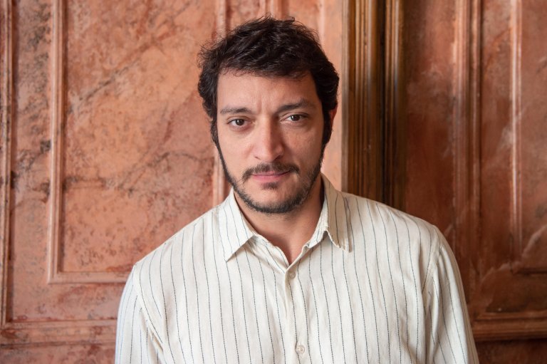 Allan Souza Lima viverá o abusivo e violento Tom em 'Quem Ama Cuida'