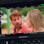 André Luiz Frambach e Isabelle Drummond gravam sob chuva em Goiânia