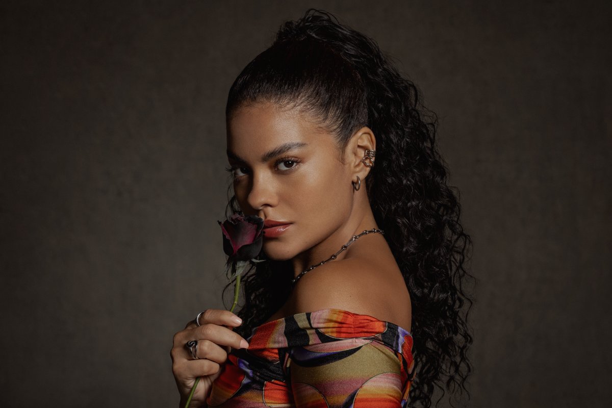 Bella Campos estrela 'A Estranha na Cama', novo thriller da Netflix