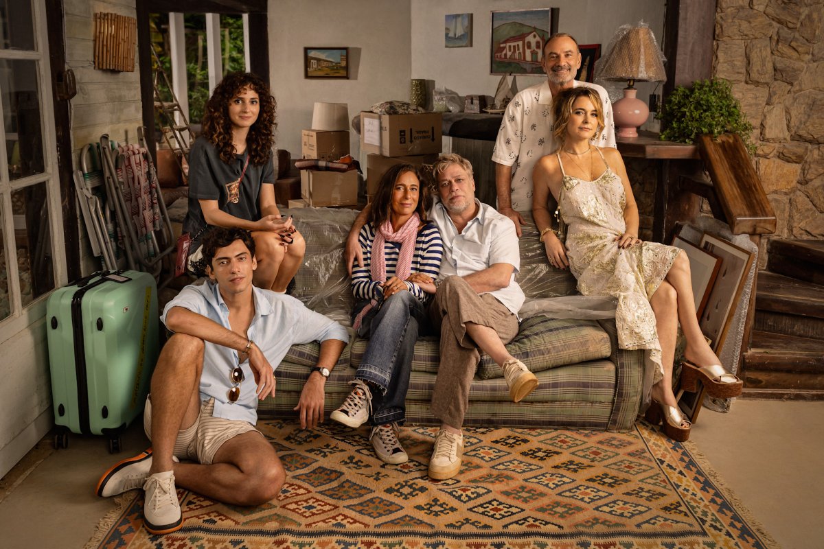 Enfim Sós: Andrea Beltrão, Fábio Assunção e Claudia Abreu estrelam série da Netflix