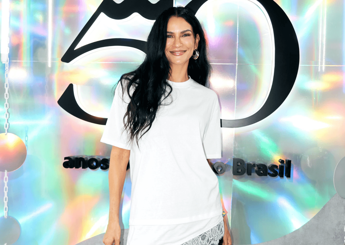 Fernanda Motta marcou presença no megashow de Shakira na Praia de Copacabana