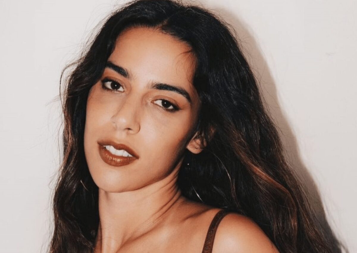 Marina Sena comandava o Palco do Festival LED no momento da confusão
