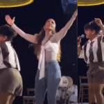 Ivete Sangalo é surpreendida: Tia Milena invade palco no Rio