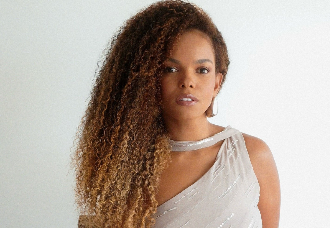 Jeniffer Nascimento vive drama na prisão como Nancy em 'Quem Ama Cuida'