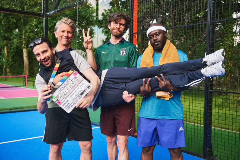 Quarentões em Crise: Netflix estreia hoje 2ª temporada da série Roosters