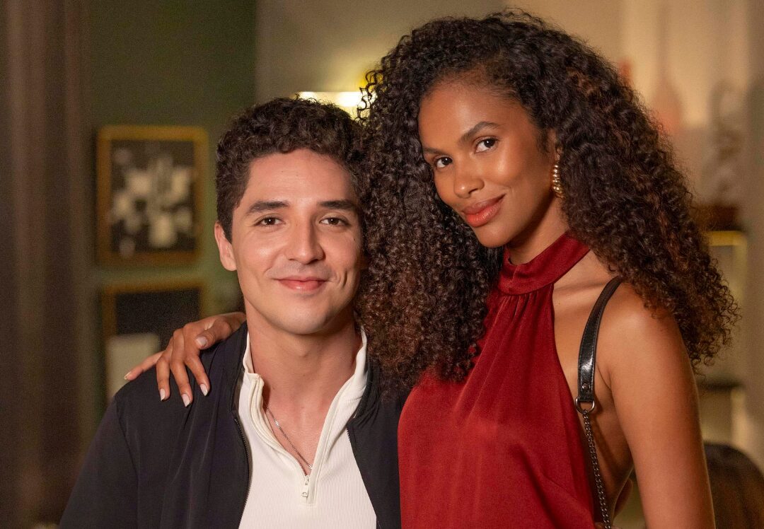 Chegada de Joel abala romance de Andrea e Rafael em 'Quem Ama Cuida'