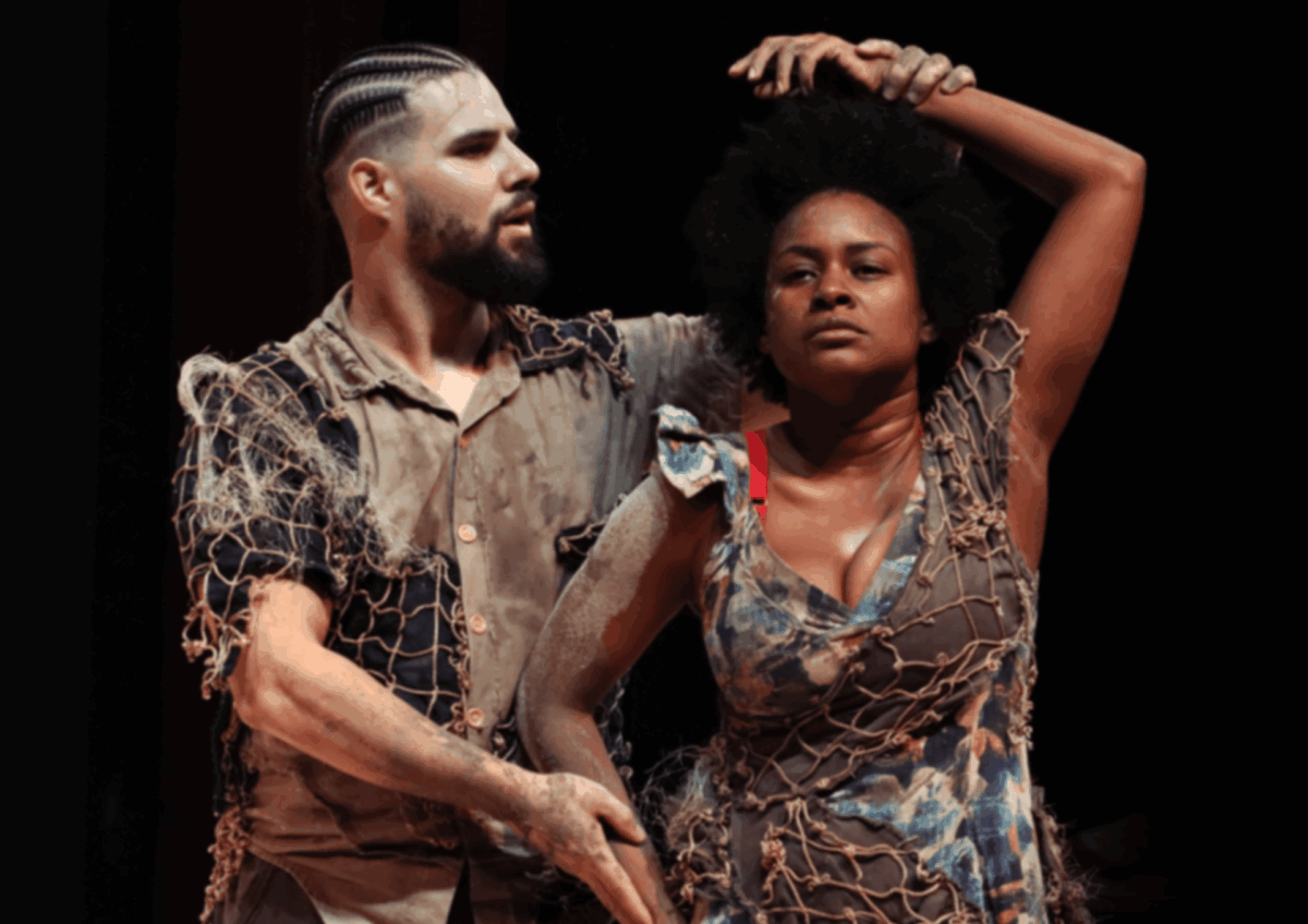 Joana (Evana Jeyssan) e Jasão (Augusto Nascimento)
