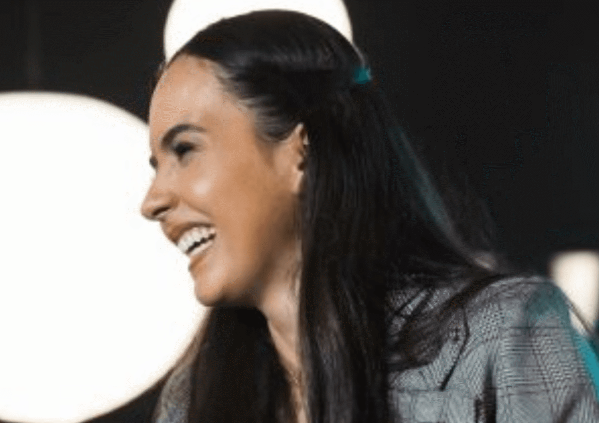 Carol Tauber lança “Maior Bênção” no projeto A Palavra