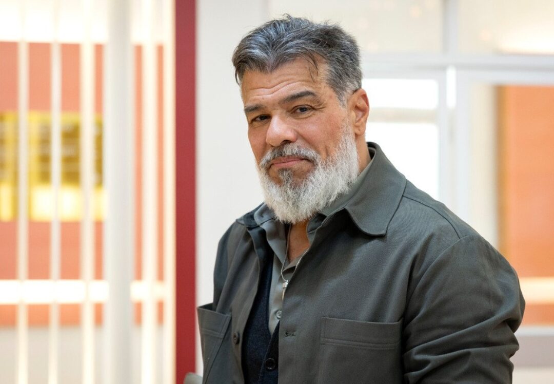 Mauricio Mattar vive Junqueira na novela 'Por Você'