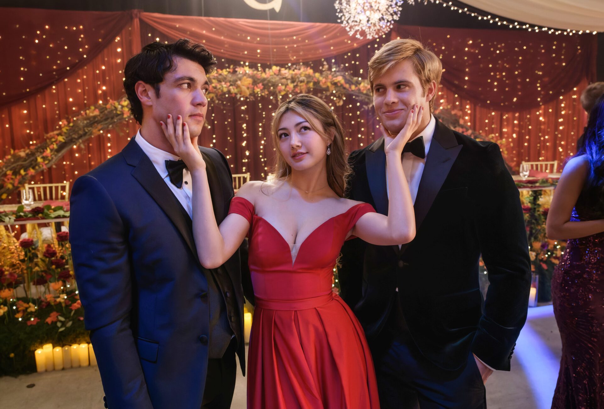 Kyle Clark como Cam Dillinger, Miku Martineau como Teagan e Sam Braun como Josh Regisl. 