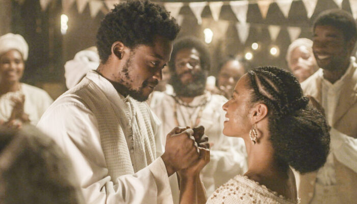 Justina e Guebo se casam em 'Nos Tempos do Imperador', mas ele tem noite de amor com Zayla