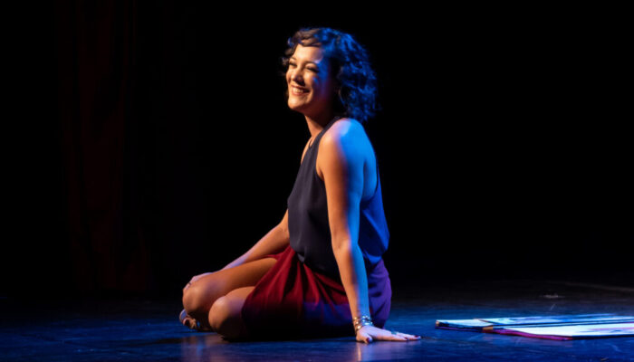 Adriana Birolli chega ao Teatro Miguel Falabella com a comédia "Não!"