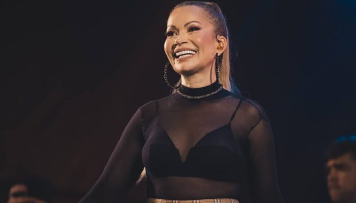 Bastidores da Maratona de Shows de Solange Almeida é tema do 'Profissão Repórter'