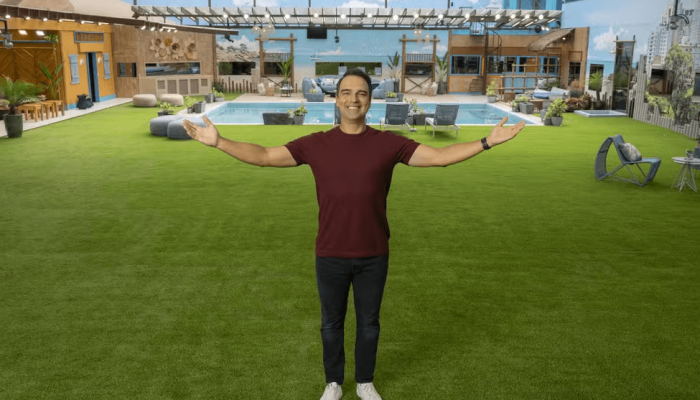 Tadeu Schmidt segue no comando do BBB 26