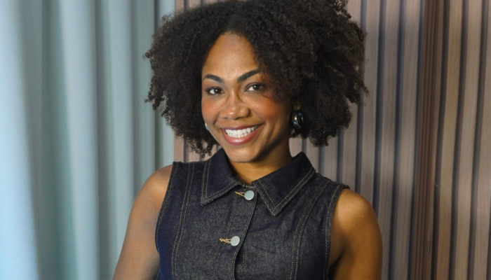 Carol Gonçalves une moda e atitude no Mesacast Bastidores no BBB!