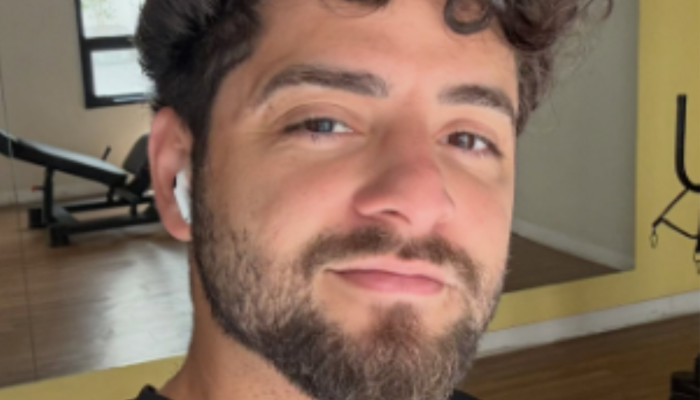 Fuego, dançarino baiano, desenvolveu coreografias que viralizaram em todo o Brasil