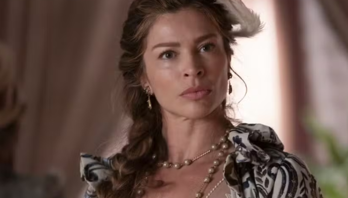 Grazi Massafera como "Dona Beja"