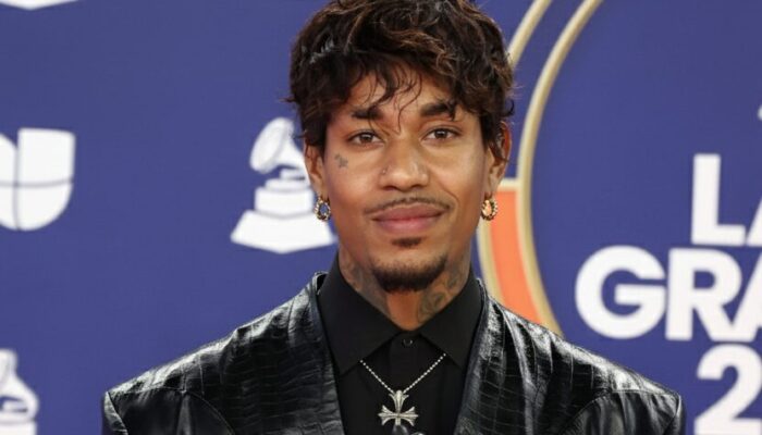 Hodari impacta no Grammy Latino com look 'Iradoh'