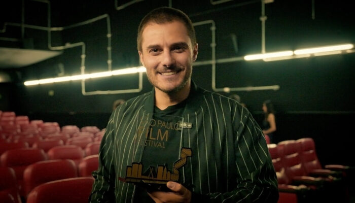 Hugo Bonèmer venceu o prêmio de Melhor Ator no São Paulo Film Festival