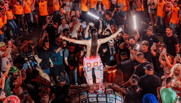 Michele Andrade arrasa no Carnaval