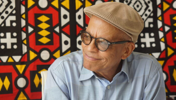 Nei Lopes celebra cultura afro-brasileira com show “Sambeabá” em Osasco