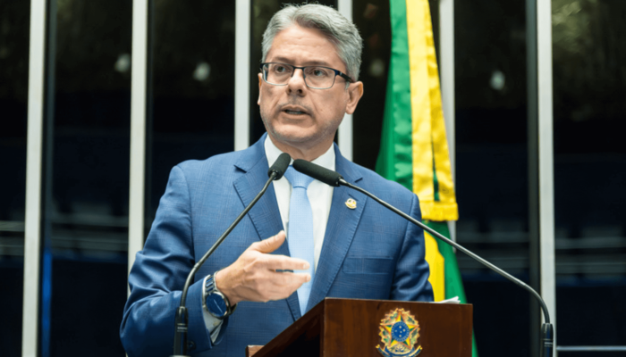 O senador Alessandro Vieira é o convidado do Roda Viva na próxima segunda-feira (2/3)