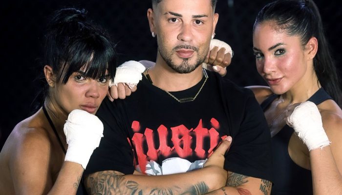 Theila Sabrina luta contra Walesca por beijo de Carlinhos Maia.